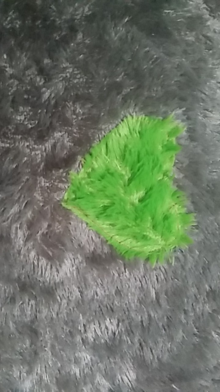 Sarung Bantal Bulu Rasfur / Sarung Bantal Bulu Motif Love / Sarung Bantal Bulu Murah