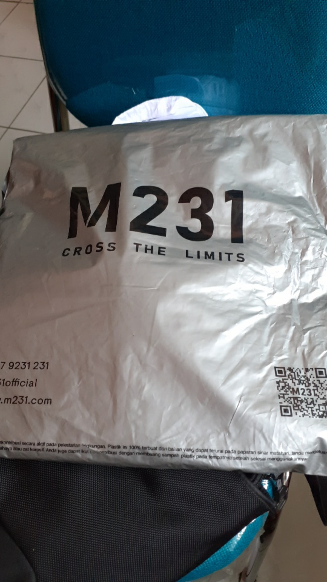 M231 Kemeja Pria Batik Panjang Biru 1574a