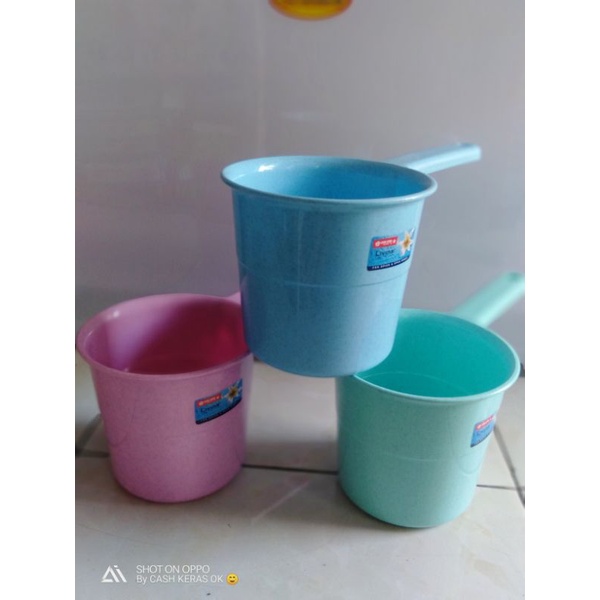 GAYUNG LION STAR KERAMIK/GAYUNG LION STAR TEBAL