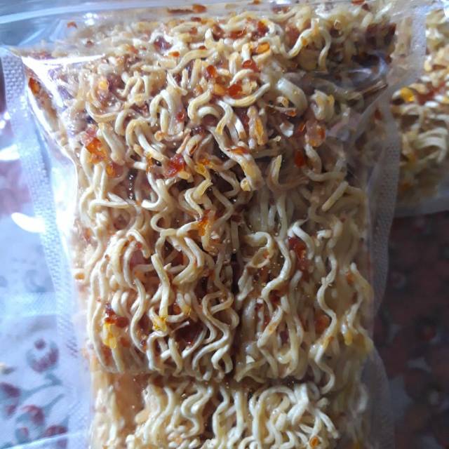 

Mi Kriuk Pedas Asin