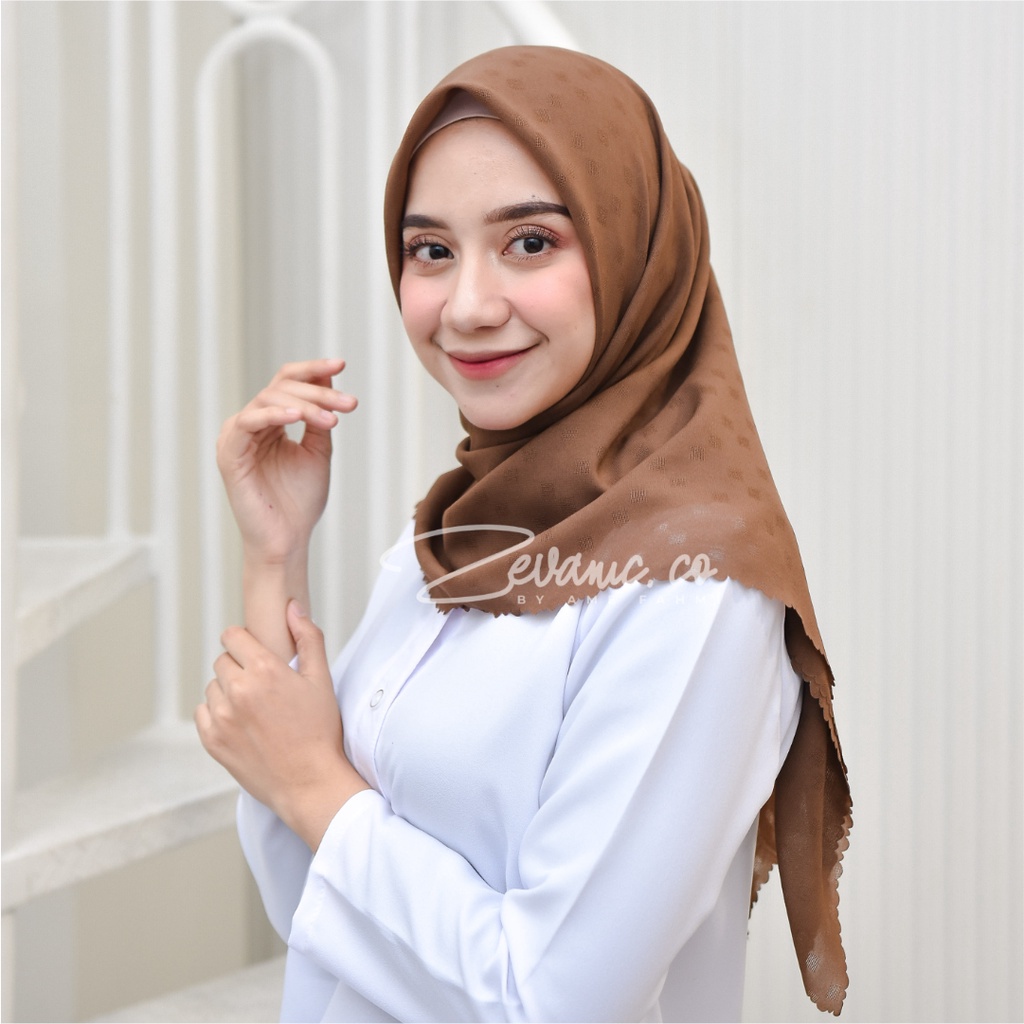 Hijab / Kerudung Fine Dobby Finish Laser Cut Ukuran 110 x 110 cm Bahan Premium Ori by Zevanic.co-5