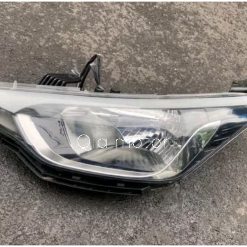 Headlamp hyundai new i20