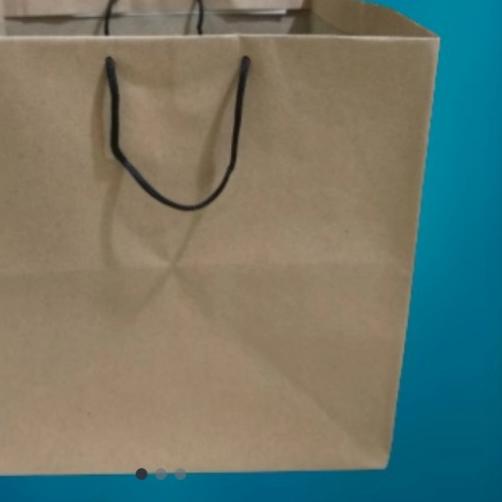

❋ Paper bag warna coklat uk 30x30,tinggi 30 cm,jual per lusin ✯