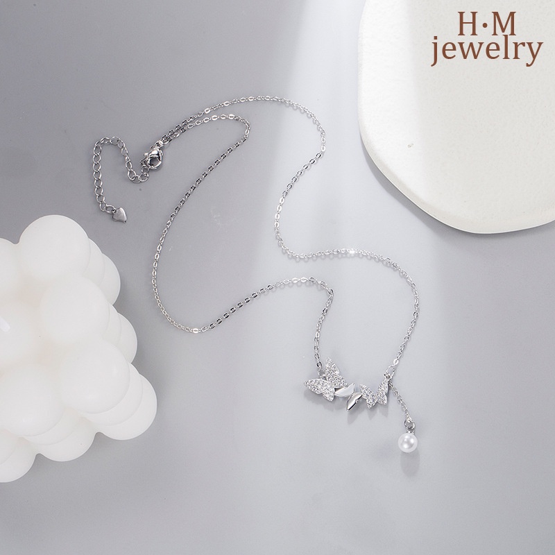 2022 Kalung Rantai Dengan Liontin Kupu-Kupu + Mutiara + Berlian Imitasi Untuk Wanita