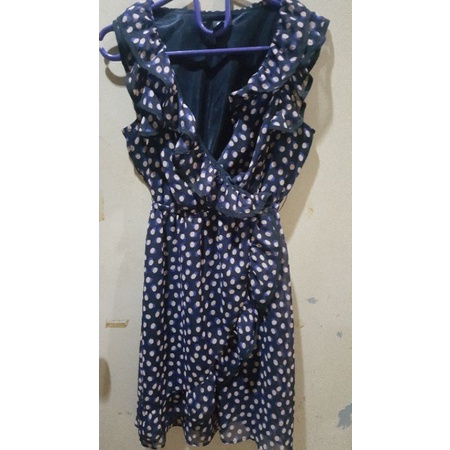 Preloved Blouse Polkadot Ruffle Size M