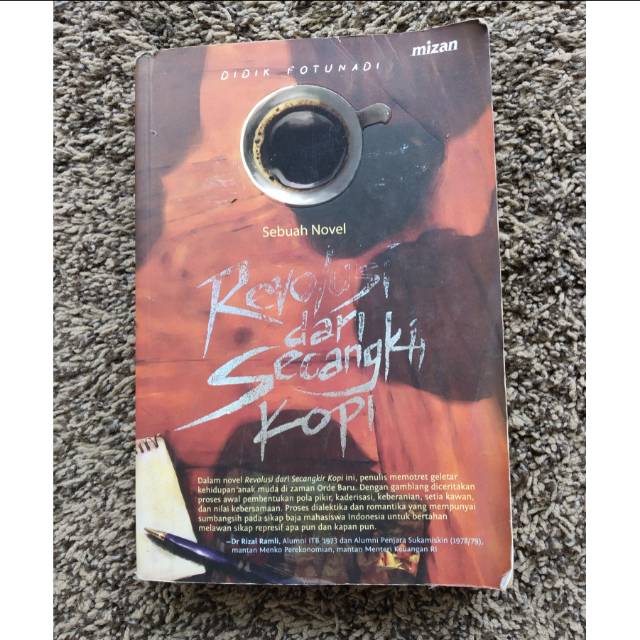 Buku bekas murah REVOLUSI DARI SECANGKIR KOPI by DIDIK FOTUNADI