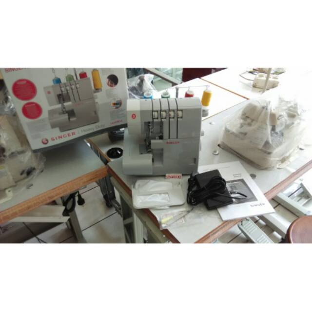 Mesin Obras SINGER 14HD854 Portable (obras benang 3, 4, neci dll)