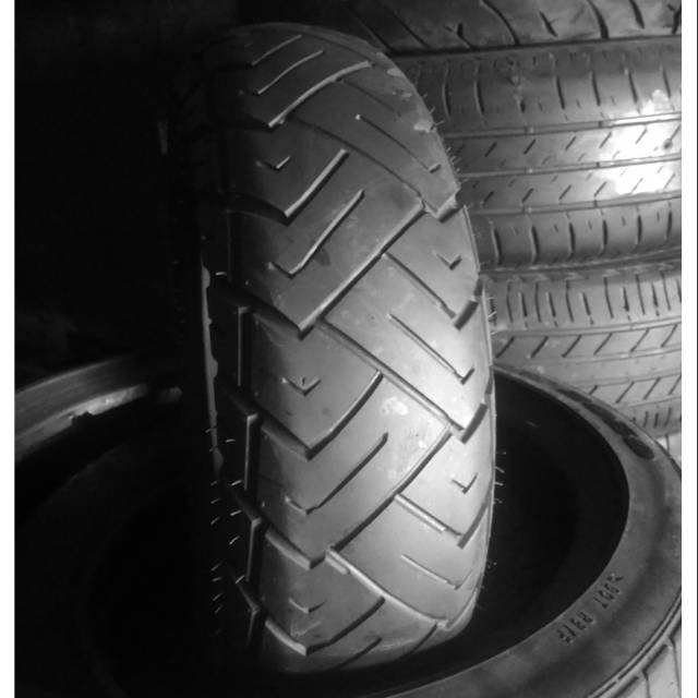 RODA BAN VESPA UK 120/70 RING 10 MEREK MICHELIN MILANO