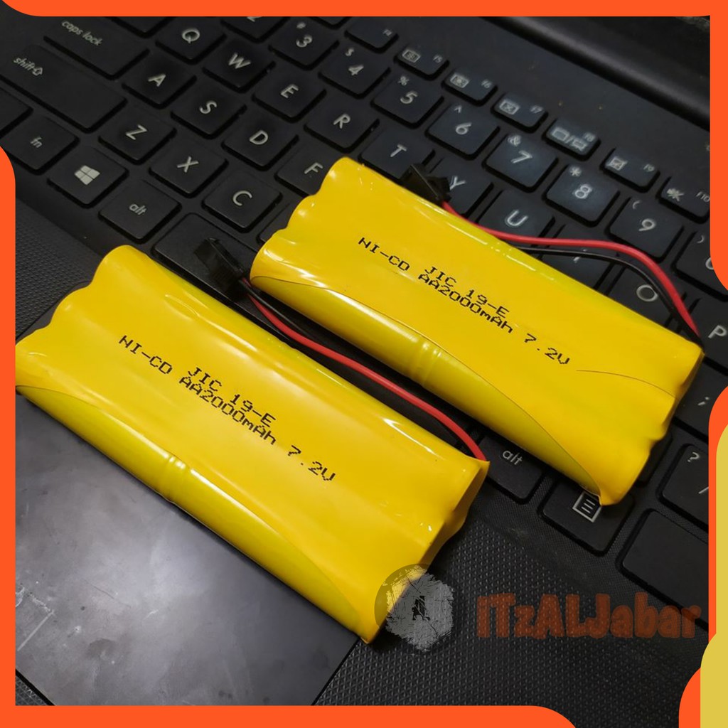 Baterai Mobil remot RC Nicd 2000mAh 7.2V soket Hitam