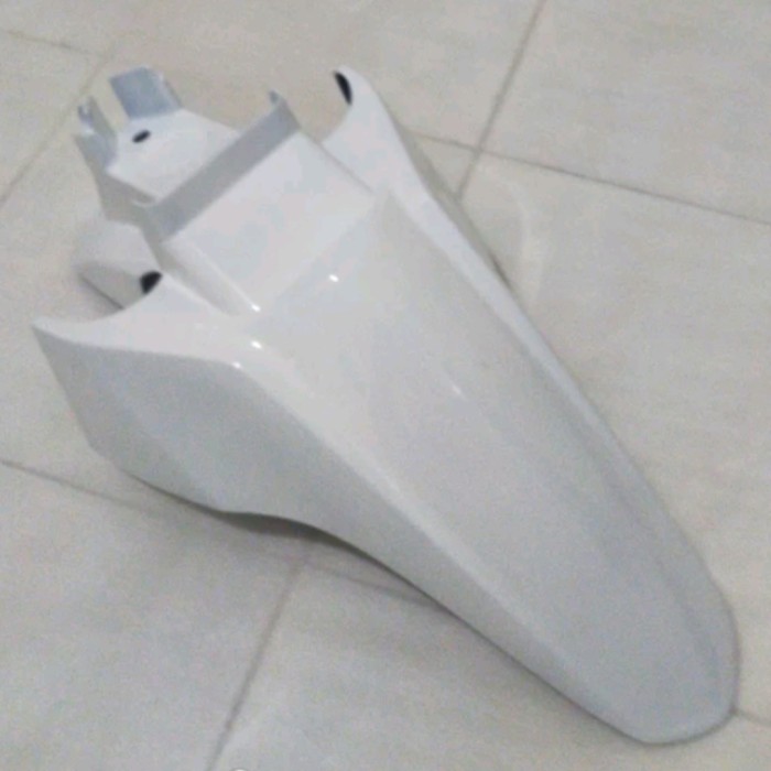 spakbor depan Suzuki address putih original