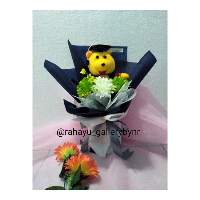

Buket Bunga Boneka. Wisuda