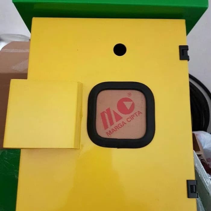Box panel outdoor KWH PLN 30x40 tebal 1.2mm | 30 x 40 x 20cm