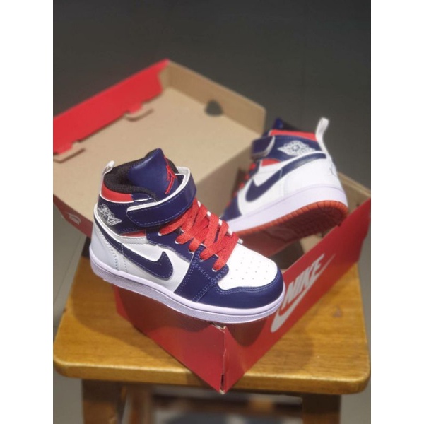 Sepatu sneakers anak cowok balita laki laki 1 tahun nike air jordan kids
