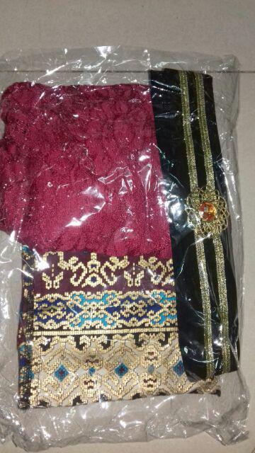 Couple Ernez. Couple Batik. Couple Kutubaru Rok Pendek.