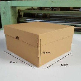 

kardus kue 22x22x15/dus kue/dus kue tar/kue lapis