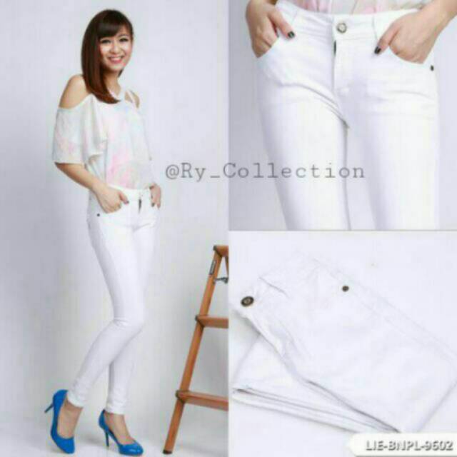 Skinny jeans putih / jeans putih wanita / stretch jeans putih / celana panjang jeans putih wanita