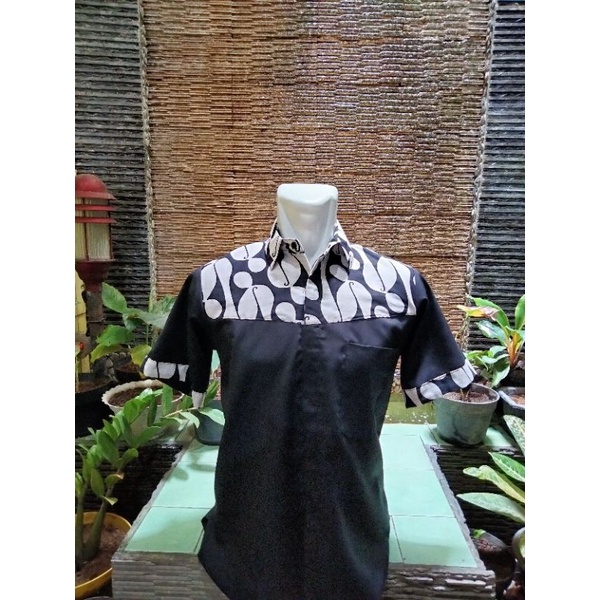 HEM PARANG BARONG | KEMEJA BATIK PRIA MOTIF PARANG HITAM PUTIH