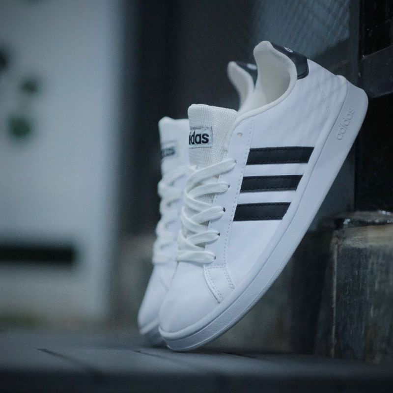 Sepatu Sneakers Ads Grand Court White Black Original Sneakers Pria