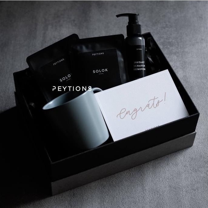 

GIFT BOX KADO PACAR/ ULANG TAHUN / WISUDA / BIRTHDAY UNTUK PRIA FGBV61352