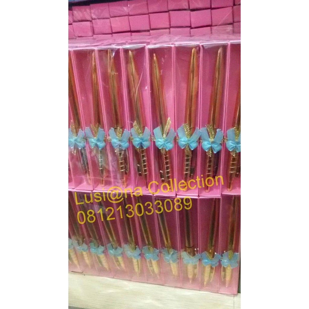 

Souvenir Pernikahan Pulpen Golden + Box Mika