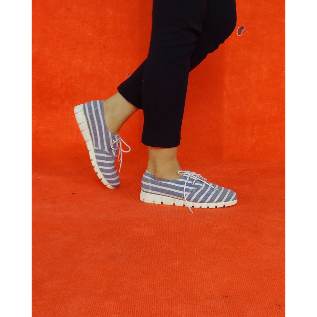 Workswell  Sepatu Wanita Kasual Benecia 7 Motif Garis Kode BN7