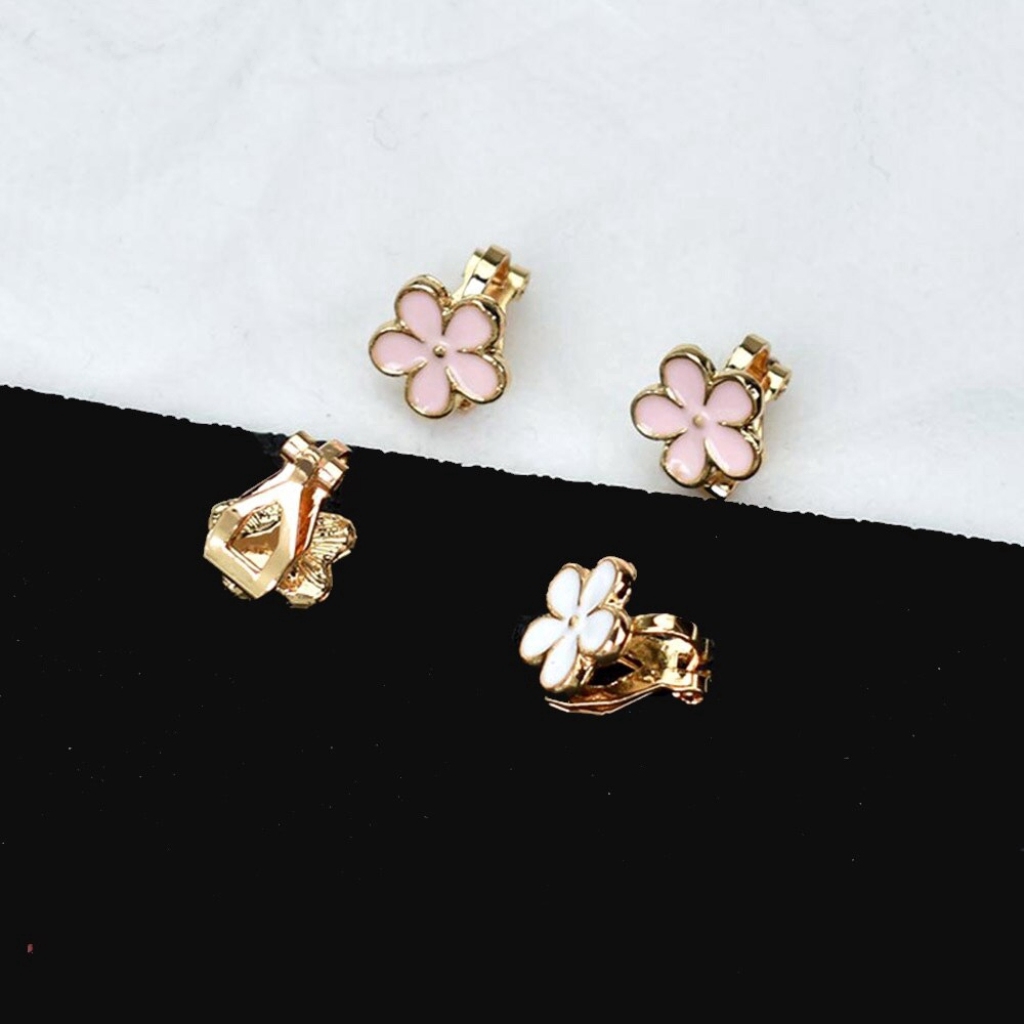 Anting Klip On Tanpa Tindik Desain Bunga Enamel Untuk Wanita