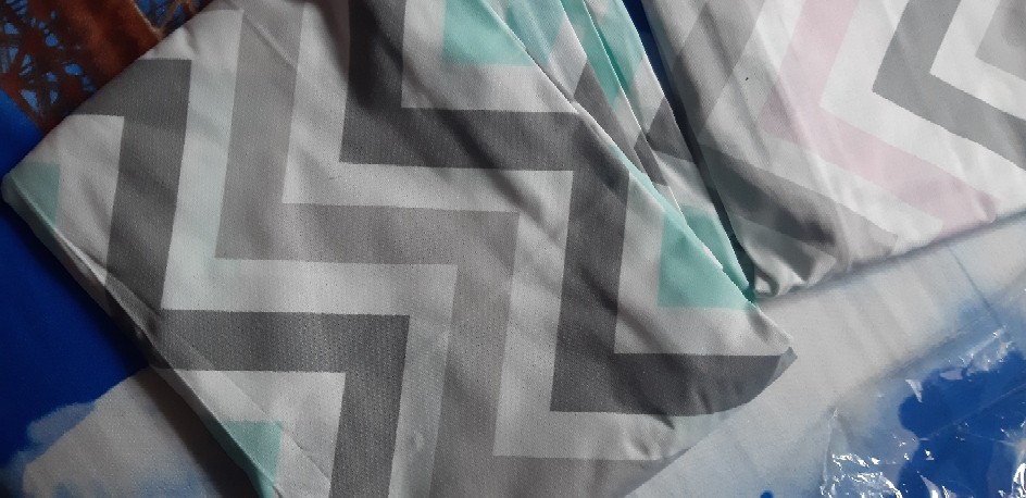 Slide 1. Sarung Bantal Lantai Ukuran 70*70cm.