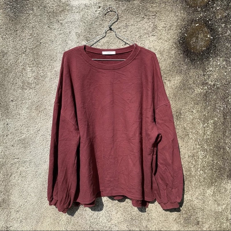 Maroon crewneck