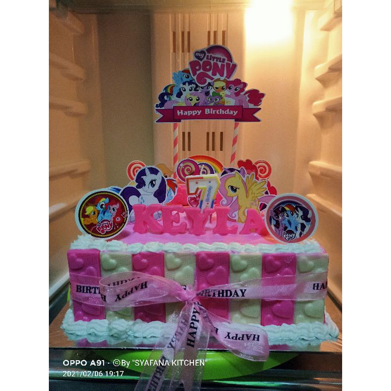 

Kue Ulang Tahun Money Cake Tema My Little Ponny size 24
