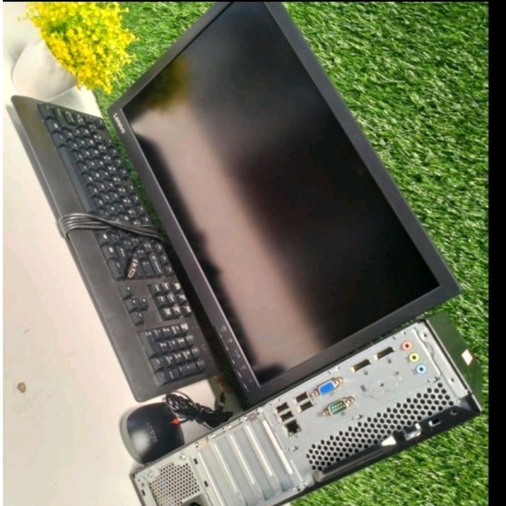 Paketan PC Lenovo M910S Core i5 7600 Ram 8GB SSD 256 + Monitor 22 Inch