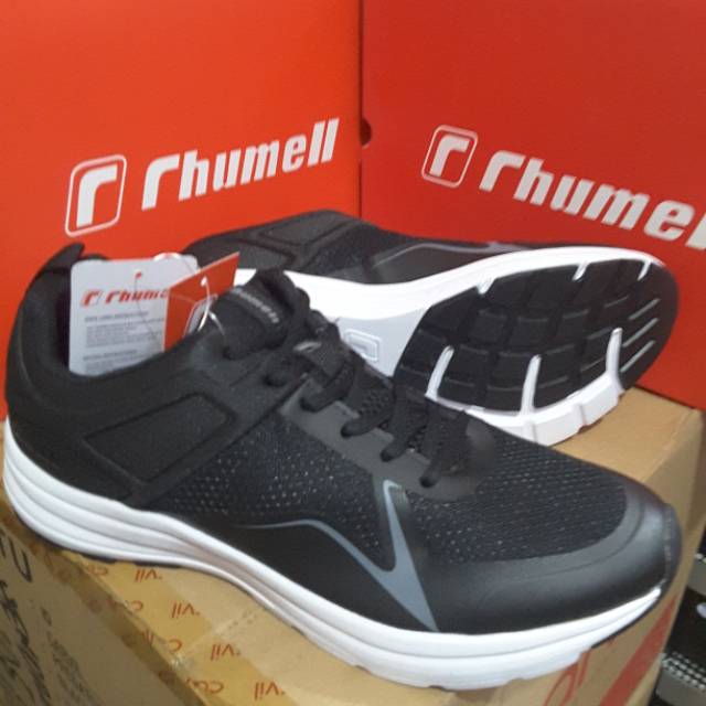 Sepatu rhumell volvo