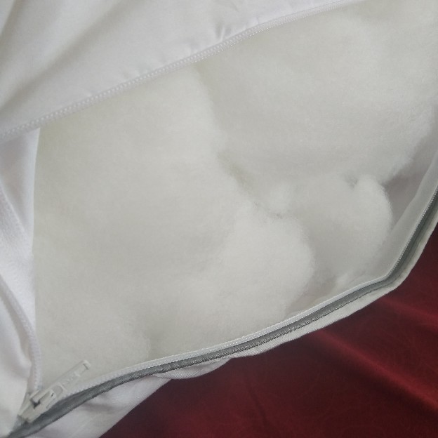 Nakhaima Bantal Zipper Adjustable Medium (virgin Hollow Fiber / Oeko-tex Certified)