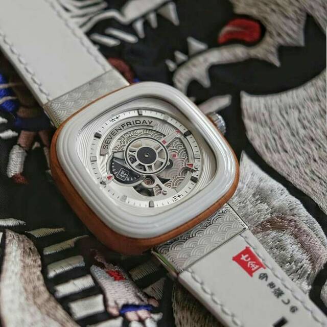 JAM TANGAN PRIA/WANITA SEVENFRIDAY CROWN 1:1 type p