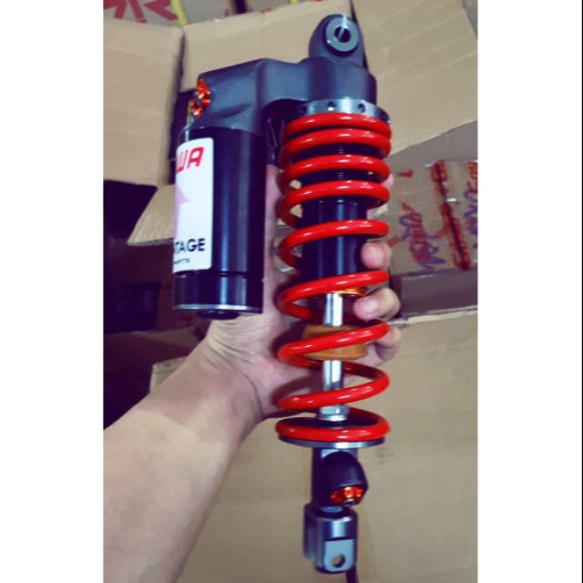 Shock showa tabung matic. Quality ok