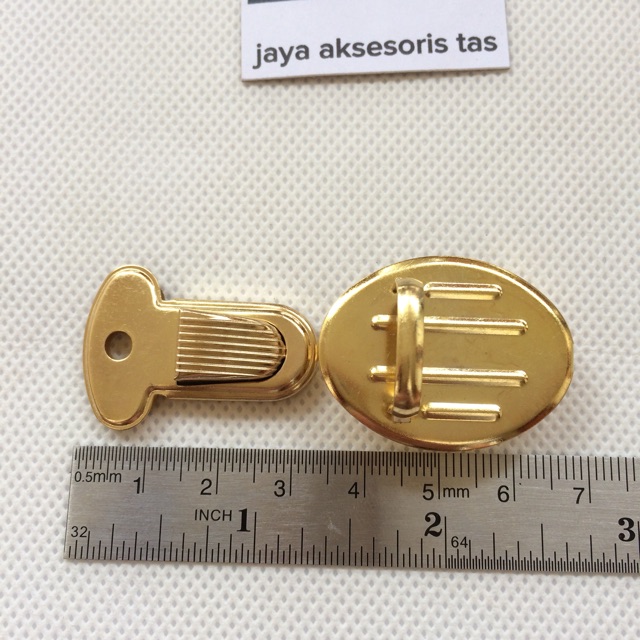 Kunci sodok tas 2.5 x 3.5 cm gold