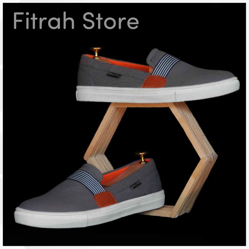 COD  Sepatu Casual Pria/Wanita Sepatu Slip On Distro