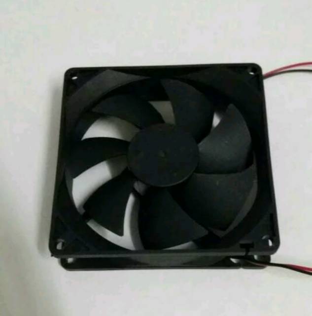 Kipas/Fan DC 12V 8 cm