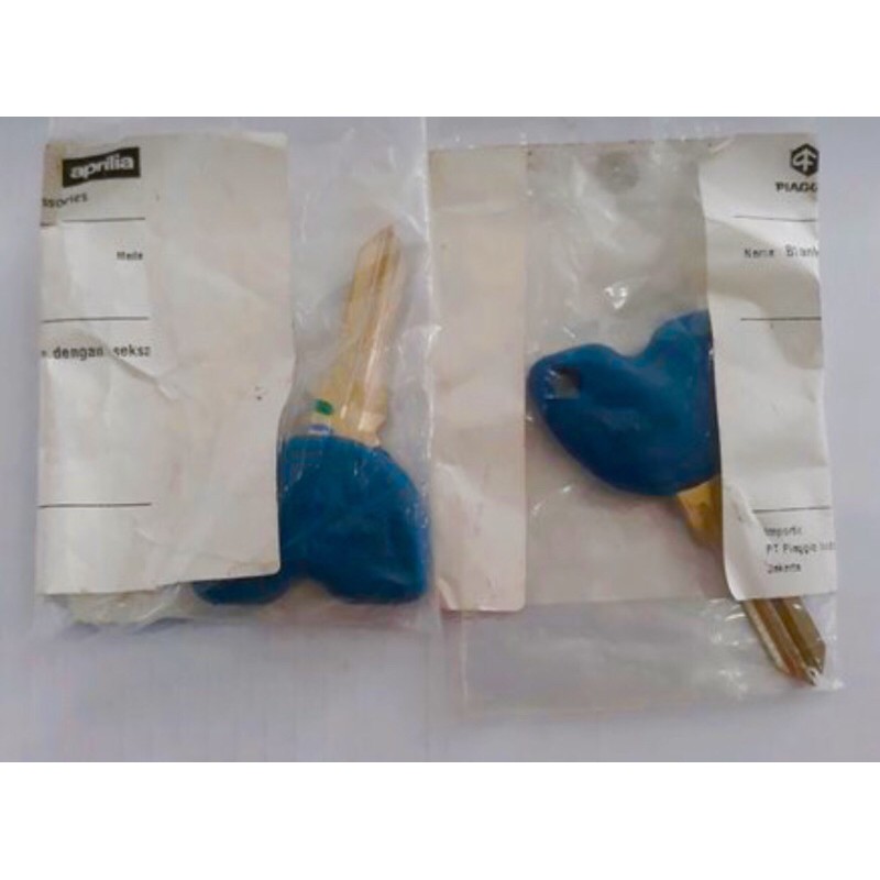 Kunci biru transponder untuk all Vespa matic original