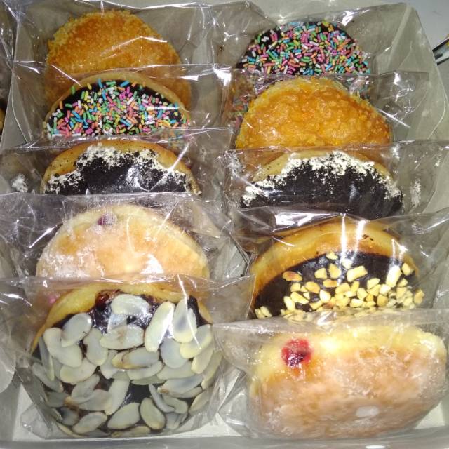 

Donat Kentang Bomboloni Paket 10