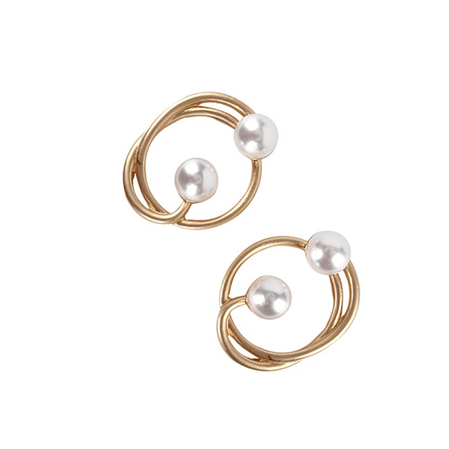 LRC Anting Tusuk Fashion Golden Irregular Pearl Alloy Hollow Earrings K41583