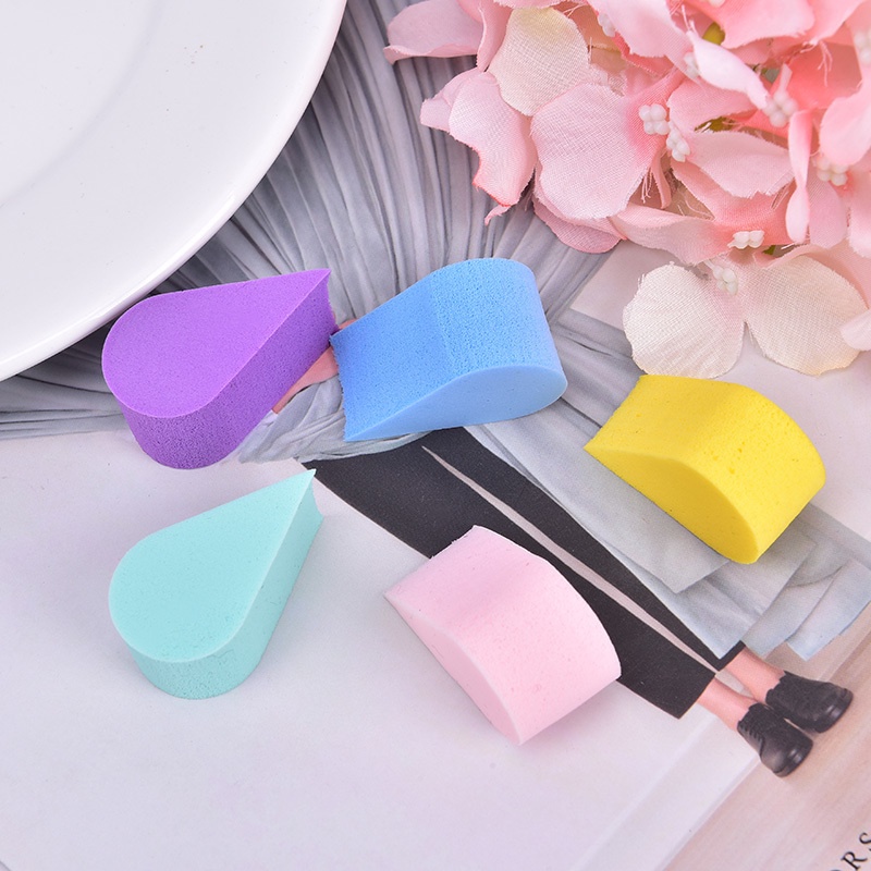 [8 Pcs Set Candy Color Triangle Shaped Makeup Sponge Blender] [Latex-Free Foundation Blending Sponge] [Cosmetic Puff For Applying Powder,Cream,Liquid]