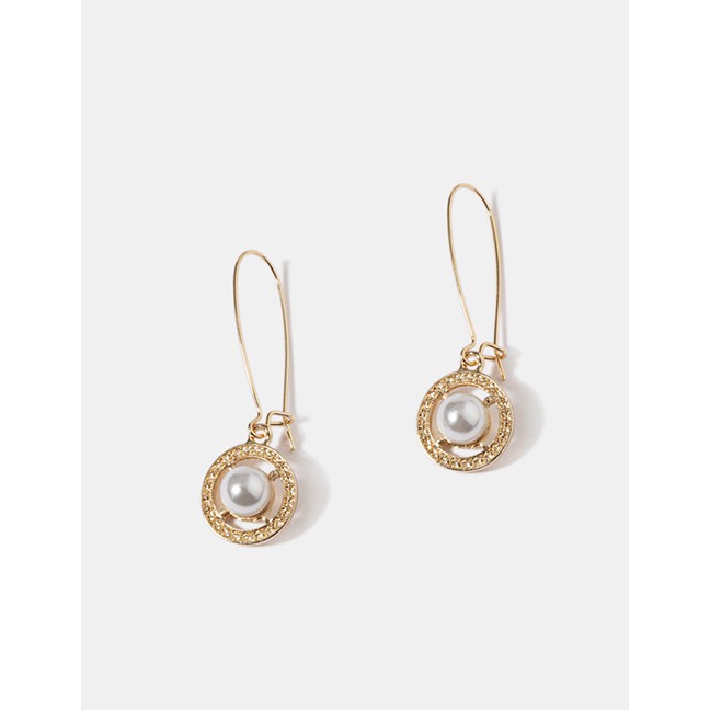 LRC Anting Gantung Fashion Gold Pearl Round Earrings F90564