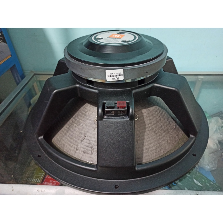 PROFESIONAL LOAD SPEAKER JBL 2241H 1600W MID LOW 18 INCH