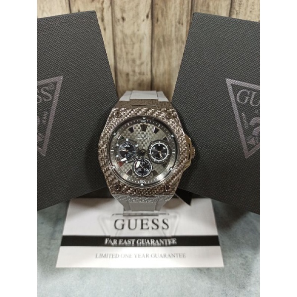 Jam Tangan Guess Pria Original Grey Silicone - W1048G1 GW 1048 G1