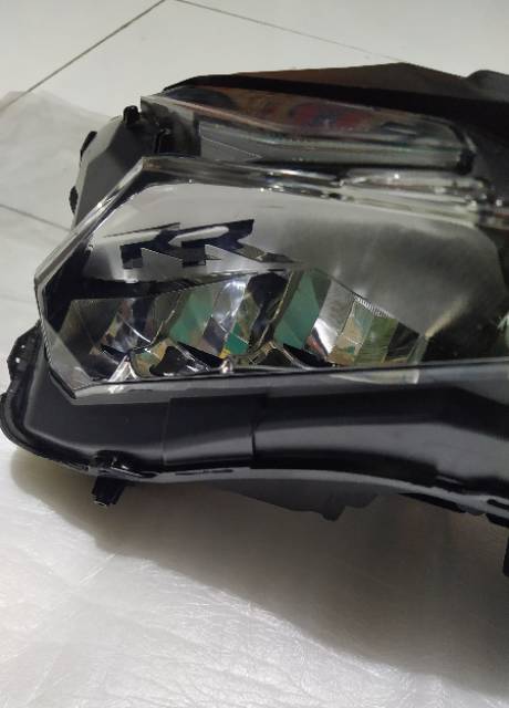 lampu depan reflektor headlamp assy Honda CBR 250 RR LED original