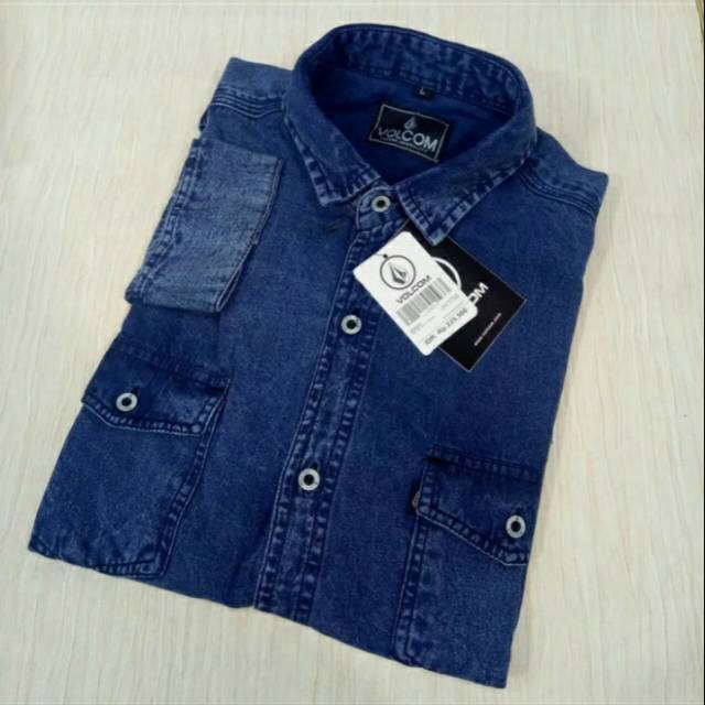 PAKAIAN JEANS PRIA BARU Kemeja Levis lengan Panjang Hitam PAKAIAN JEANS PRIA BARU Kemeja Levis lengan Panjang Hitam