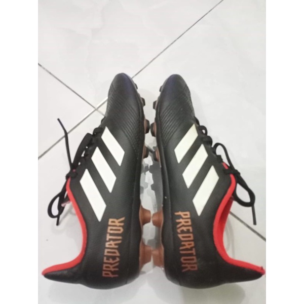 Adidas predator 18.4