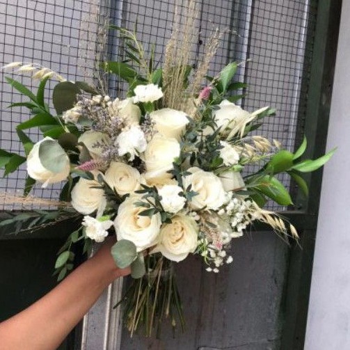wedding bouquet rustic