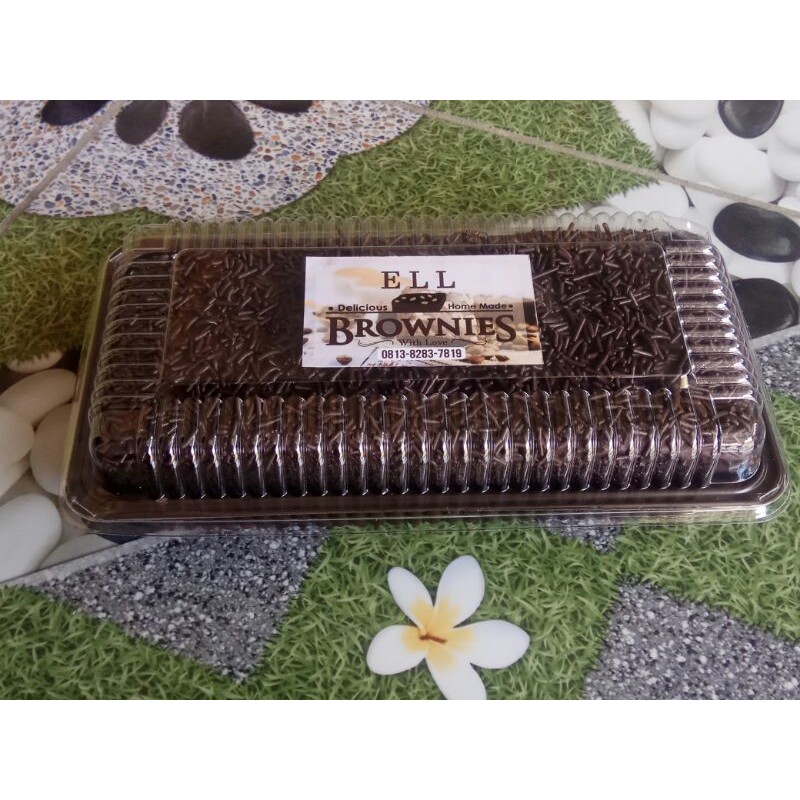 

Brownies kue topping cokelat ceres ELL Brownies