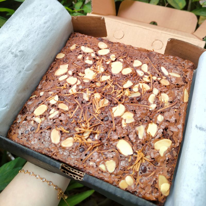 

Brownies Panggang / Baked Brownies (18*18)